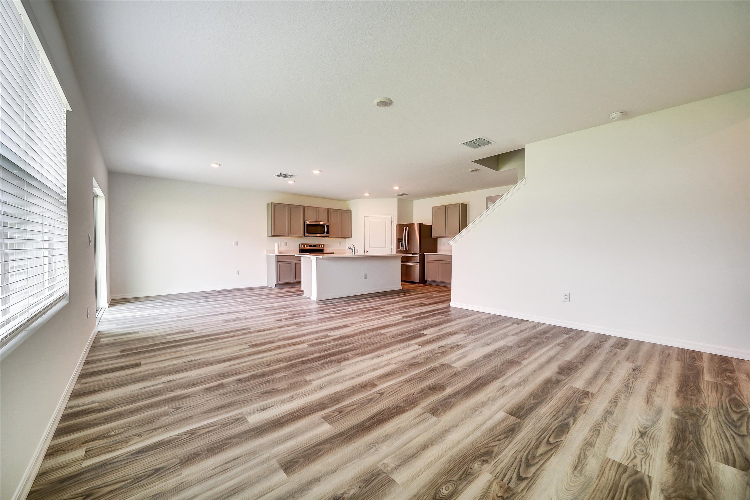 10520_Farm_Hill_Interior_Living_1