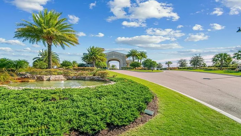 lakewood-national-amenities-entrance-gateway