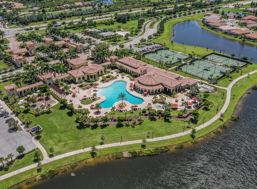 Gran_Paradiso_Amenities_Aerial_8