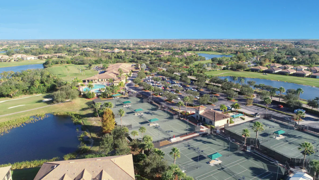 river-strand-amenities-tennis-overhead